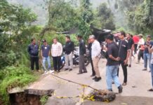 Jalan Putus di Nagari Baringin Akibat Hujan Deras, Bupati Agam Turun Langsung Pastikan Akses Matur–Palimbayan Segera Pulih